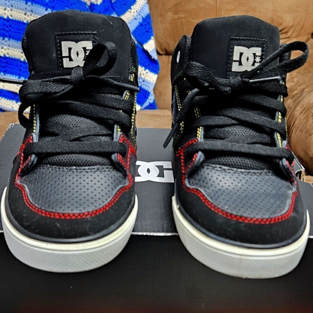DC RADAR RASTA STITCH MID YOUTH 5.5 USA SNEAKER SKATE SHOE rare - Picture 7 of 12